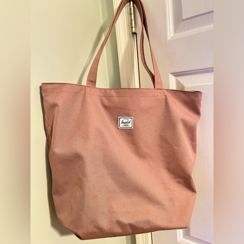 Herschel Classic Tote 19L